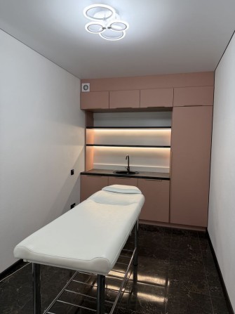 Кабінет в студії краси на день, 15 днів, місяць - фото 1