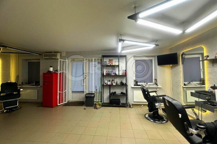 Оренда приміщення пр. Металургів - фото 1