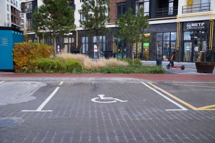 Оренда приміщення під салон або магазин. ЖК «Синергія Сіті» - фото 1