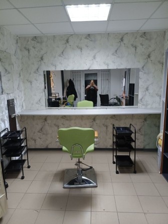 Сдаются места парикмахеров  в салоне Орхидея Котенка 27 - фото 1