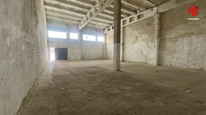 Оренда складу в межах міста. 210м, 66м - фото 1