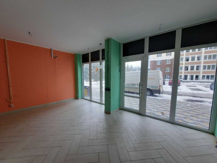 Оренда комерційного приміщення з ремонтом у ЖК Грін Сайд - фото 1