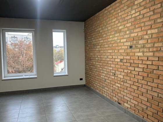 Оренда комерційних приміщень пр вул.Ветеранів Луцьк