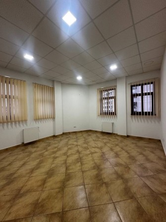 Оренда офісу 25 м2 в центрі міста - фото 1