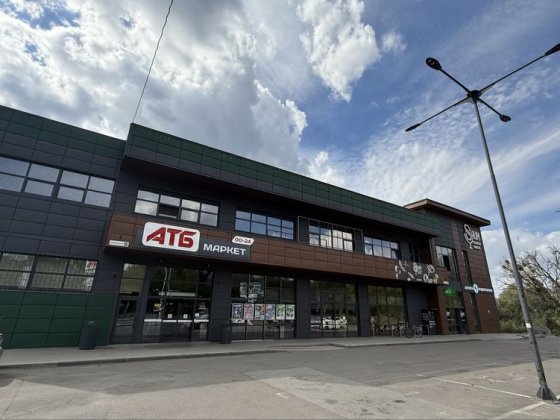 Оренда  комерційного приміщення 730 м2,з терасою, ліфтом та  парковкою Ирпень