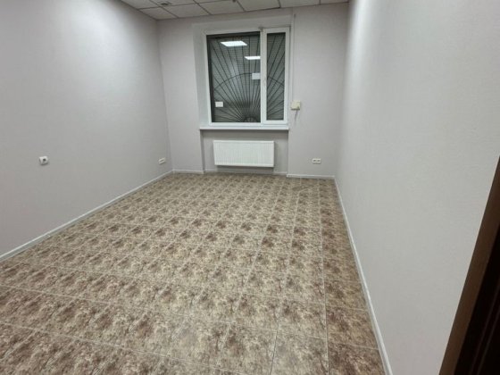 Оренда окремого кабінету в салоні Кривой Рог