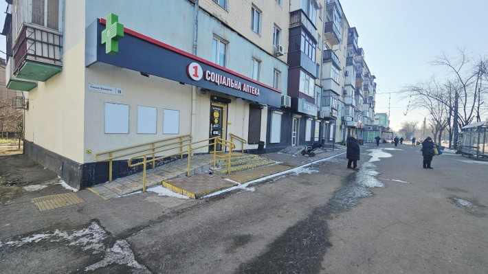 Центр 44 кварталу вул.  Мусоргського, 18 - фото 1