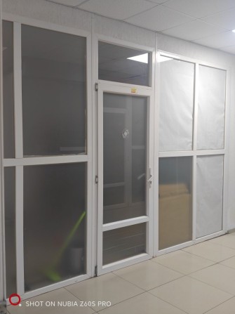 Здається в оренду комерційне приміщення у торговому центрі ТЦ «Зебра». - фото 1