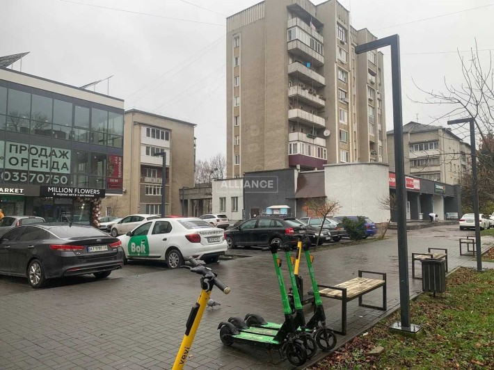 Здам в оренду приміщення в центральній частині міста від 44 м2 до 600 - фото 1