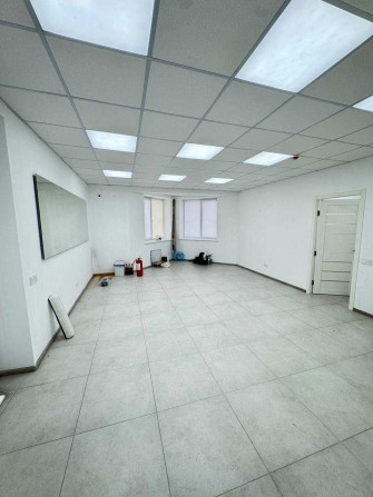 Оренда приміщення в новому будинку. Центральний район. - фото 1