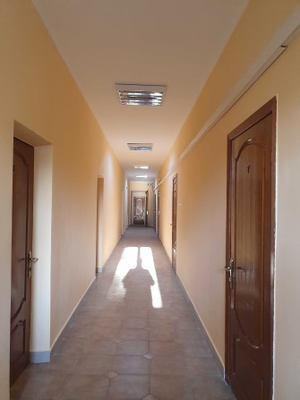 Здам офісне/виробниче приміщення в районі Велмарту по вул. Левинського - фото 1