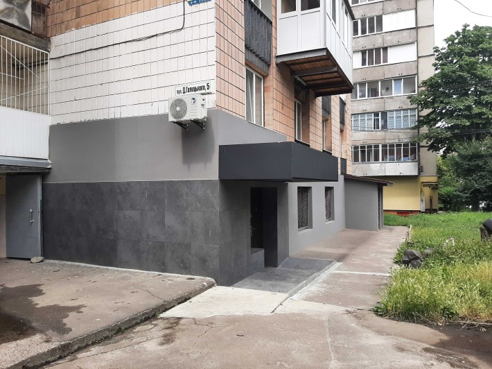 Оренда приміщення. Рівне, Д.Галицького, 5 - фото 1