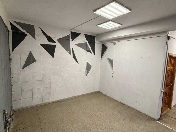 Оренда приміщення 29 м2 з водою Небесної Сотні 13, 3 поверх Полтава