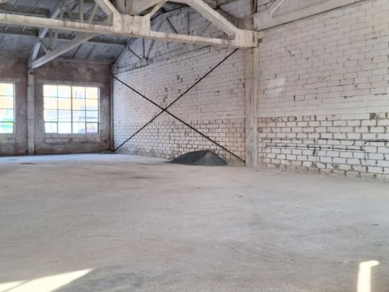 Здам в оренду Ангар, Цех заїзд під фору. Є багато варіантів приміщень Суми