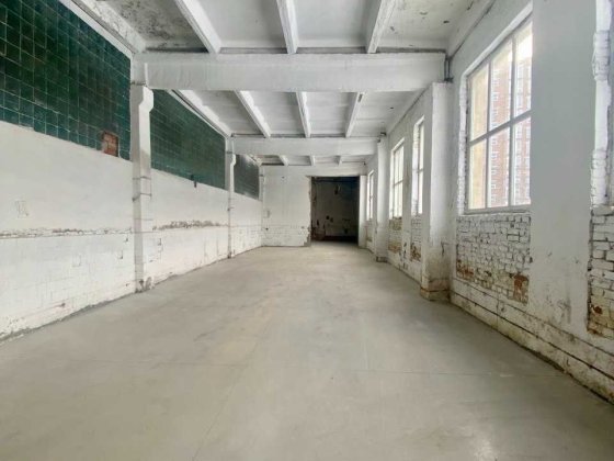 Оренда приміщення 460м2 по вул Петлюри Івано-Франківськ