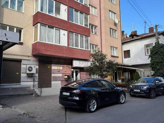 Оренда комерційного приміщення 45м2 в центрі міста Івано-Франківськ