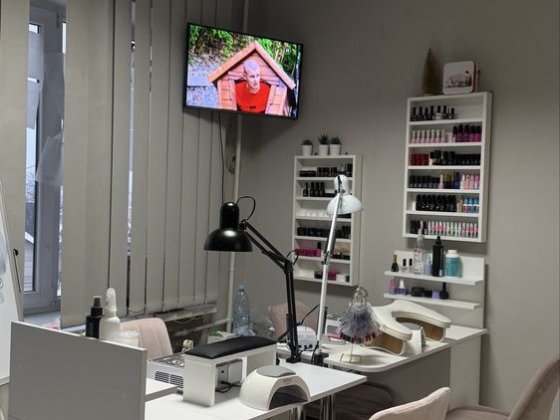 Оренда майстра манікюру  з комунальними Тернополь