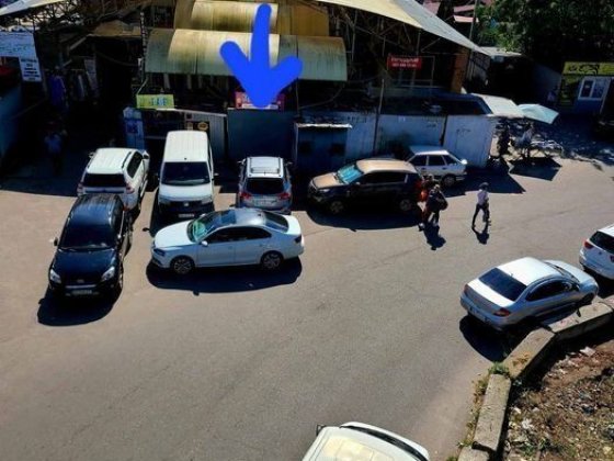 Оренда кіоска при вході в ринок Дикого Ровно