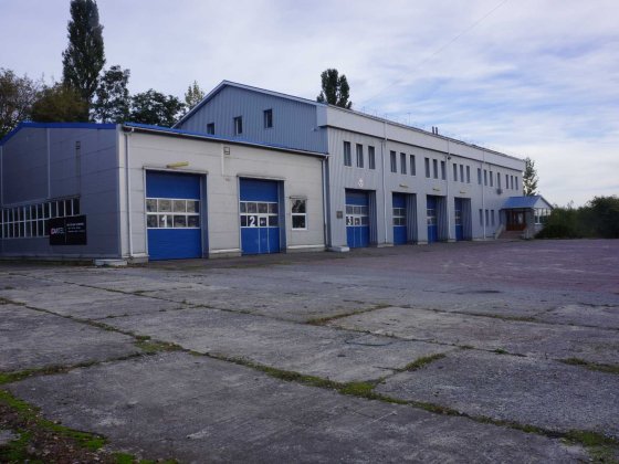 Комерційні та складські площі, офісні приміщення Рівне