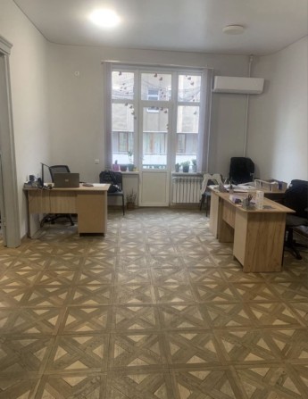 Оренда офісу | ЦЕНТР | Біля фонтану - фото 1