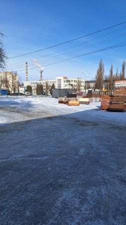 Здам в оренду Майданчик-Площадка, Приміщення з Рампою,Бокс, Кіоски - фото 1