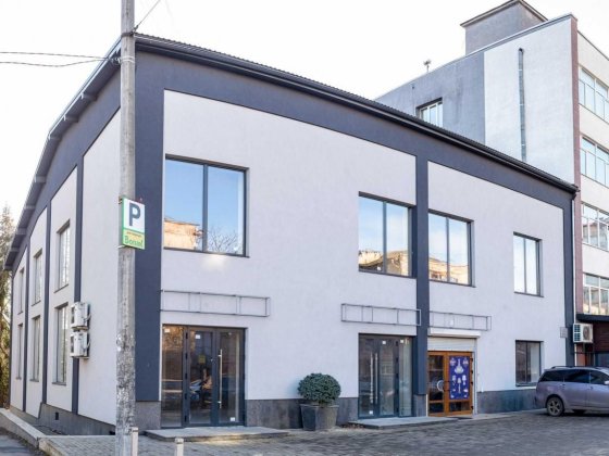 Оренда  комерційного приміщення в центральній частині міста Івано-Франківськ