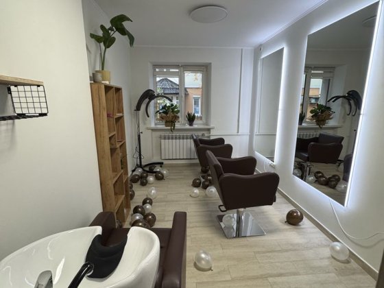 Оренда в салоні,  Центр Ровно