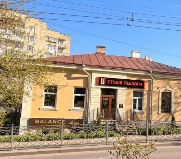 Оренда приміщення в центрі Рівного - фото 1