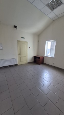 Оренда приміщення кабінетного типу по вул.Британська - фото 1