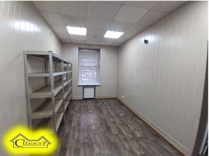 магазин,салон,офіс 84кв.м. червона лінія 100метрів площа Визволення - фото 1