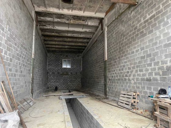 Оренда приміщення \боксу під фуру\склад з оглядовою ямою Тернопіль