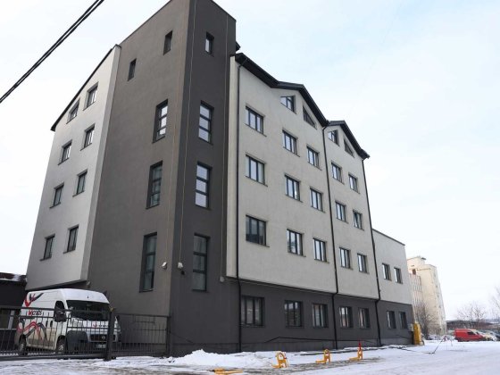 Оренда офісного приміщення 327 кв.Івано-Франківськ, Велес,від власника Івано-Франківськ