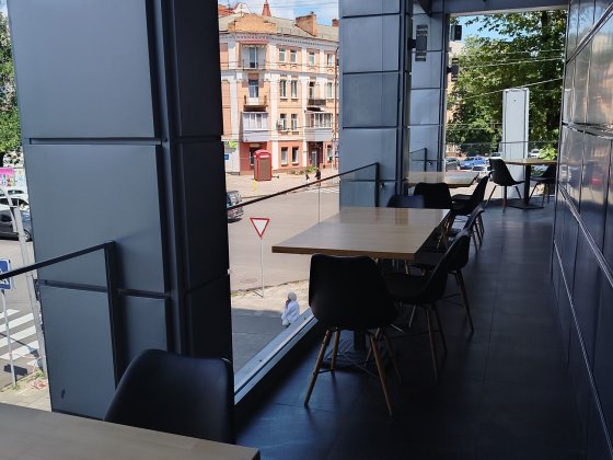 Оренда двоповерхового приміщення в центрі міста Полтава