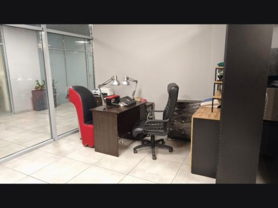 Аренда маникюрный стол на 15 дней