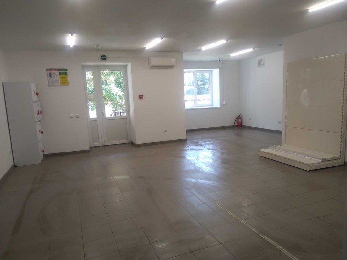 Оренда комерційного приміщення вул. Тарнавського 38 (від власника) - фото 1