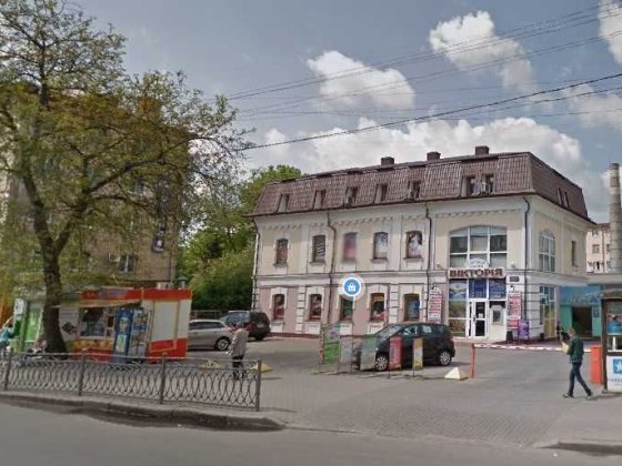 Здається в довгострокову оренду 2 поверх у ТЦ "Вікторія" Ровно