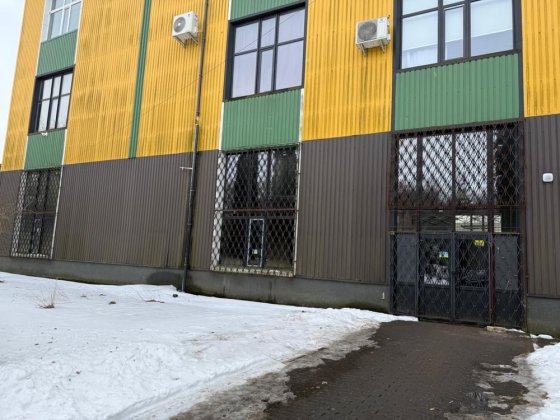 Оренда сучасного виробничо-складського приміщення в Рівному Ровно