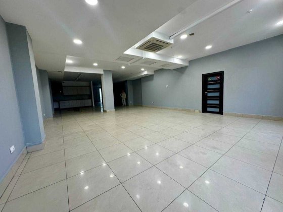 Оренда Приміщення ЦЕНТР- Напроти ДРАМТЕАТРУ