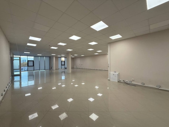 Оренда офісного приміщення на вул.15 Квітня - фото 1