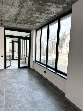 Оренда приміщення пр. С. Бандери - фото 1