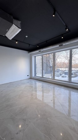 Оренда комерційного приміщення у ТЦ Княгинен - фото 1