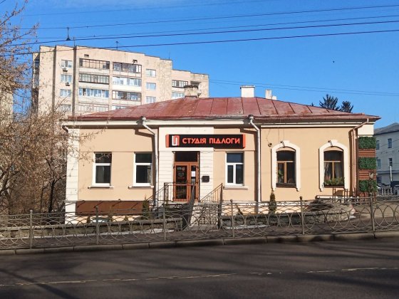 • Оренда фасадного приміщення, Соборна, центр! Ровно