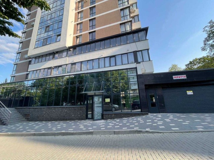 Оренда комерційного приміщення вул. Миру $1600 - фото 1