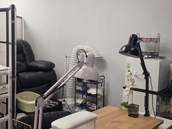 Здам в оренду майстру манікюр/педикюр Ужгород