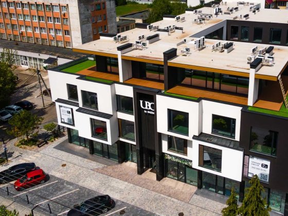 Оренда офісу 33,5 м² у бізнес-центрі UBC, Ужгород | 3 поверх – BC 313 Ужгород
