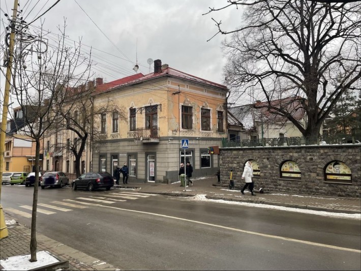 Оренда приміщення під комерцію Собранецька 2    1 поверх - фото 1