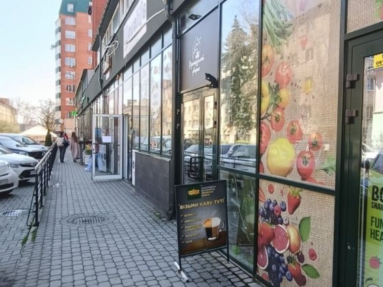 Здається в оренду комерційне приміщення вільного призначення 33м2 Чернівці
