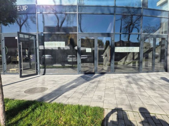 Оренда комерційного приміщення 48м2 в ЖК Crystal Ужгород