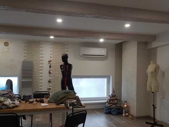 Без комісії АН. Оренда приміщення з високою стелею. Полтава