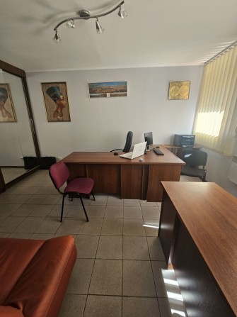 Оренда  офісу/ фасад центр  Чернівці - фото 1